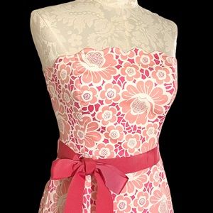 Lilly Pulitzer Pink Floral Strapless Dress in Size 4